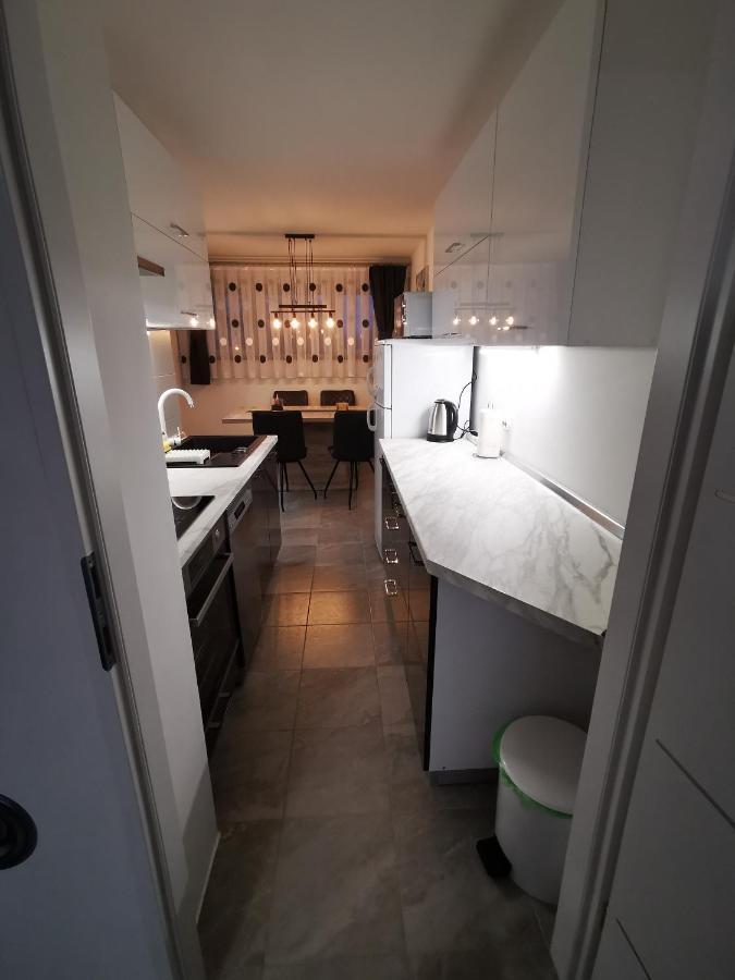 Ema Studio Apartman Karlovac Extérieur photo